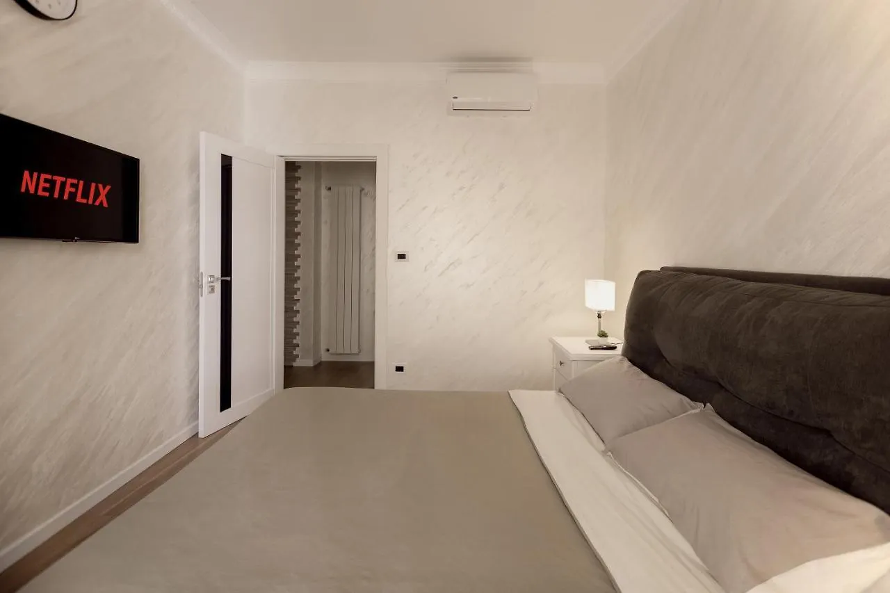 Ariston A 200M-Luxury Apartment Con A/C & Wi-Fi San Remo